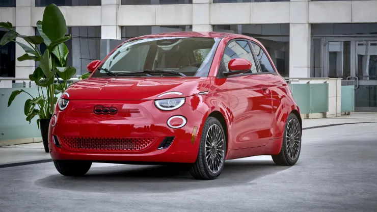 Stellantis to Release All-Electric Fiat 500e in the U.S. arketM