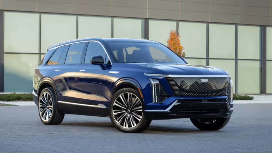 Cadillac Unveils 3-Row Vistiq to Complete Electric SUV Lineup