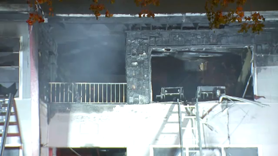 Fatal Fire Incident: Woman Trapped in Burning SE Houston Apartment Building, Firefighters Report