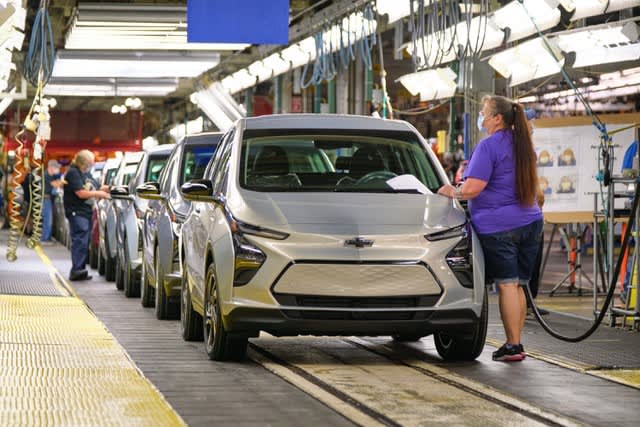 GM to cut 1.3K Michigan jobs as vehicle production ends