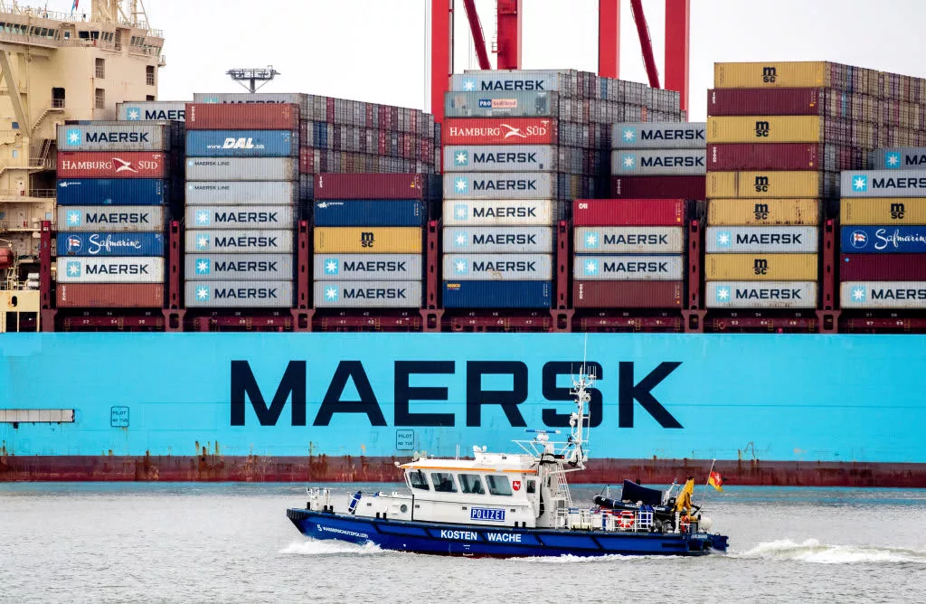 Hapag-Lloyd and Maersk halt Red Sea travel due to attacks