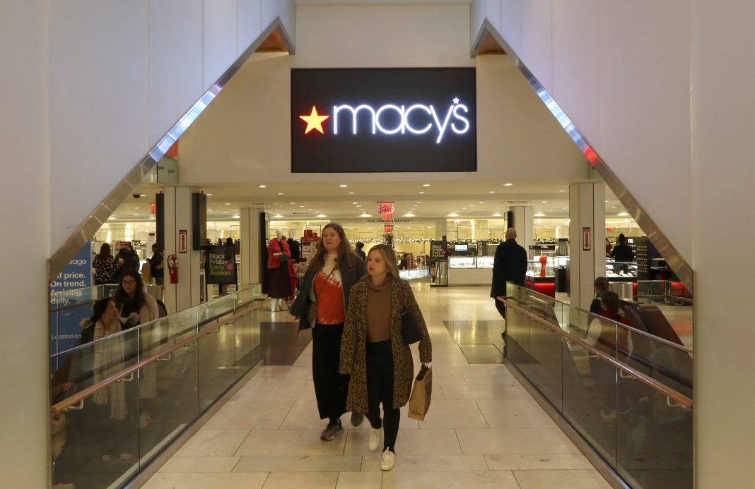 Sources: Macy's Gets $5.8B Buyout Bid