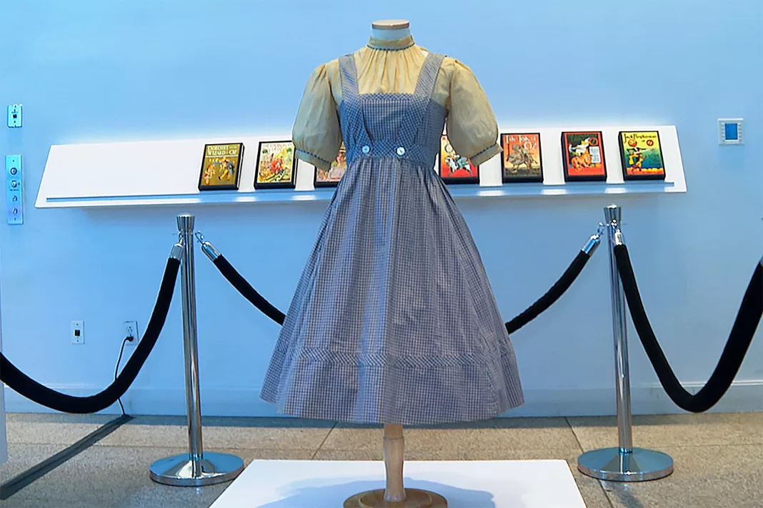 'Wizard of Oz' Dress Set for Lucrative Auction Following Dismissal of Ownership Lawsuit