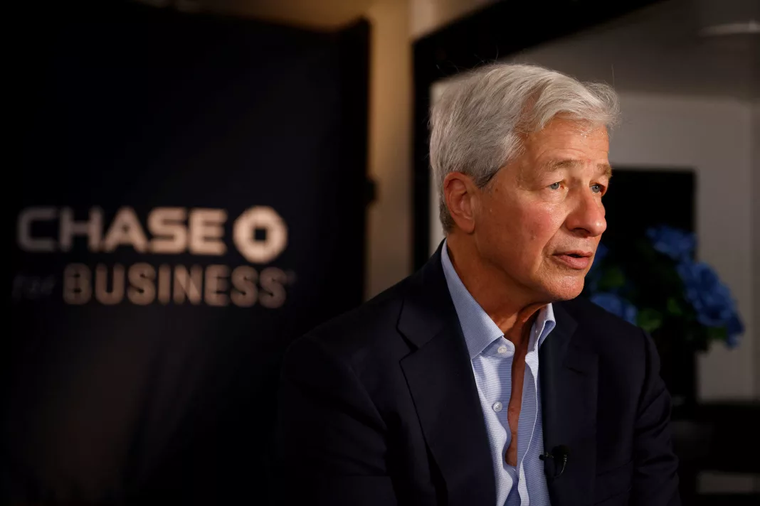 JPMorgan Chase's Profit Declines Following $2.9B Fee from Regional Bank Rescues