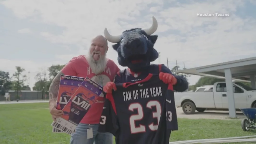 NRG Stadium Filled with Texans Fans After Team's First Playoff Win in 2 Years