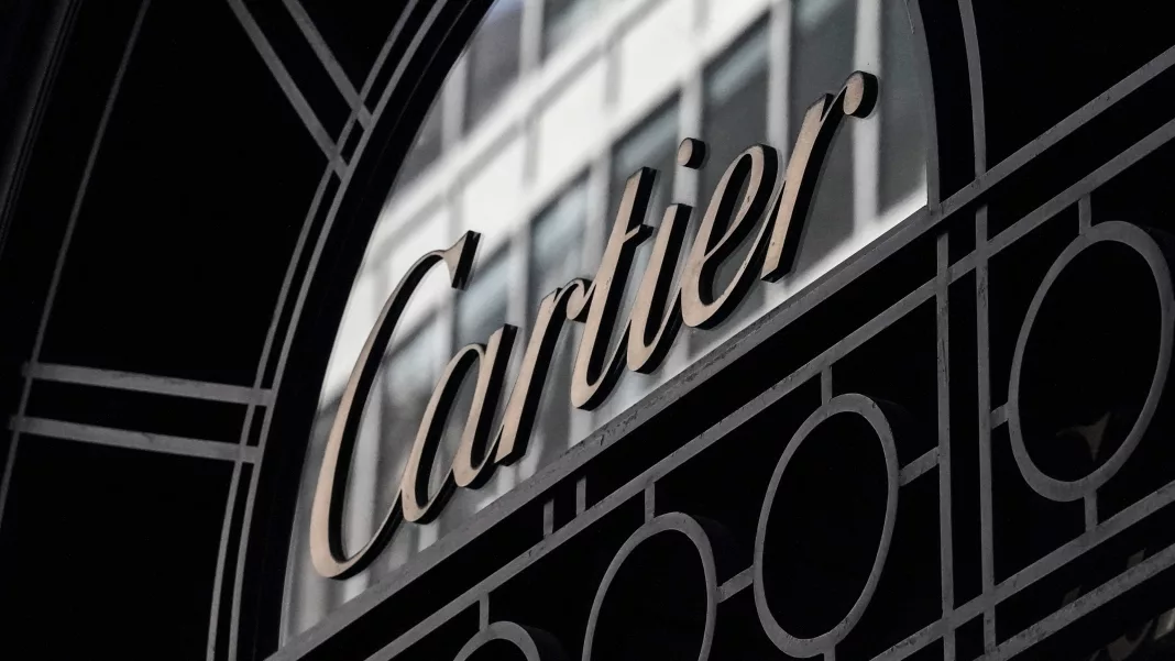 Cartier Grants Exceptional Gift to a Lucky Individual in Mexico: A Rare Act of Generosity by the Luxury Jewelry Maker