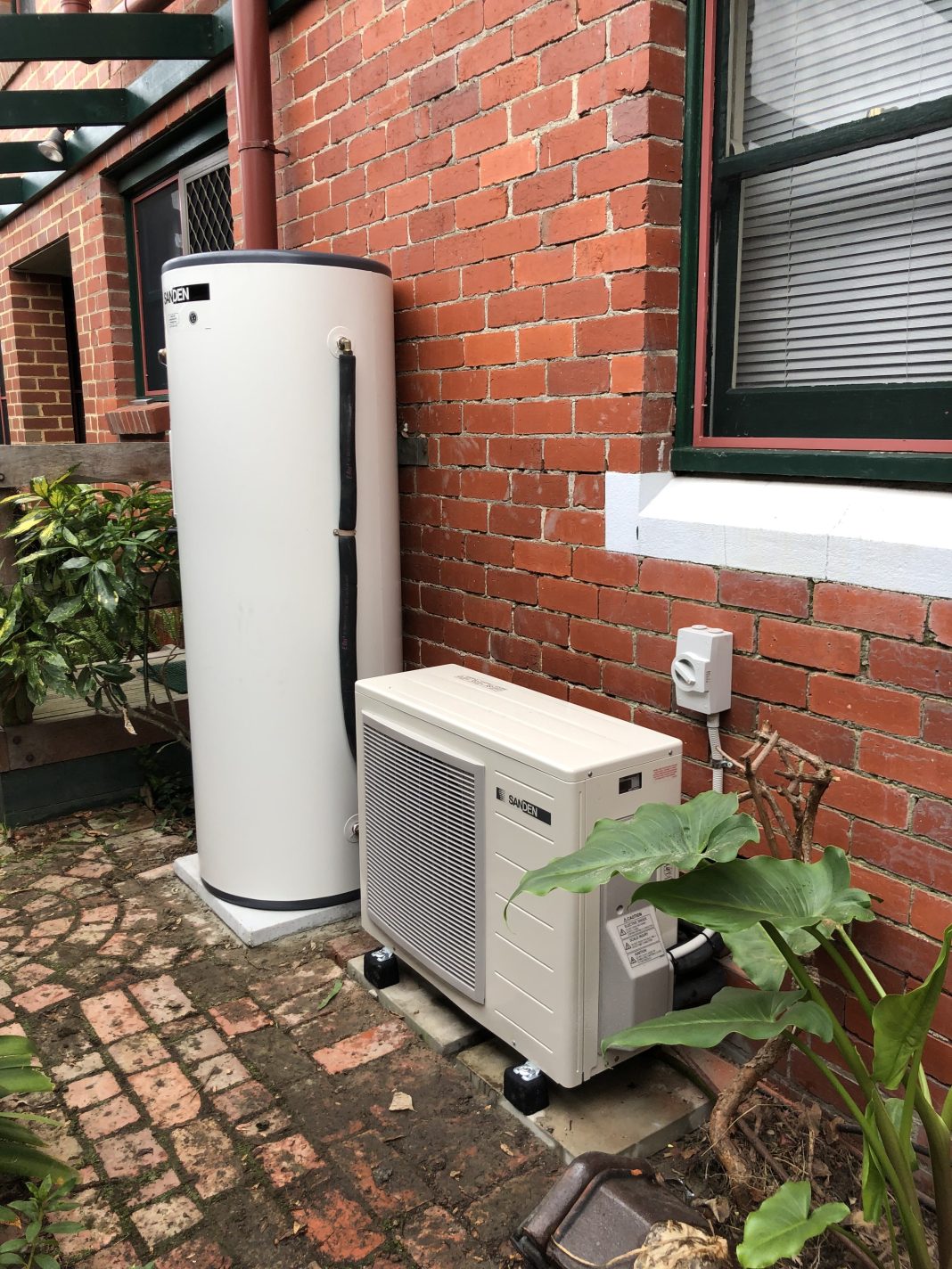 Government Faces Challenge to Increase Trained Engineers for Heat Pump Installations