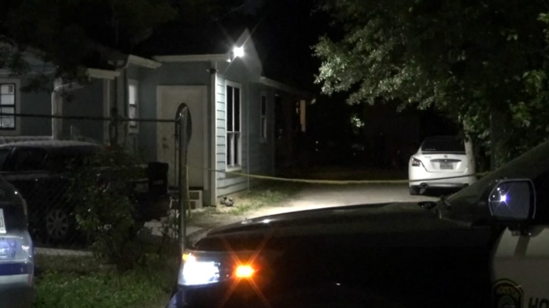 Possible Murder-Suicide Investigation Unveiled in Houston's Kashmere Gardens Area