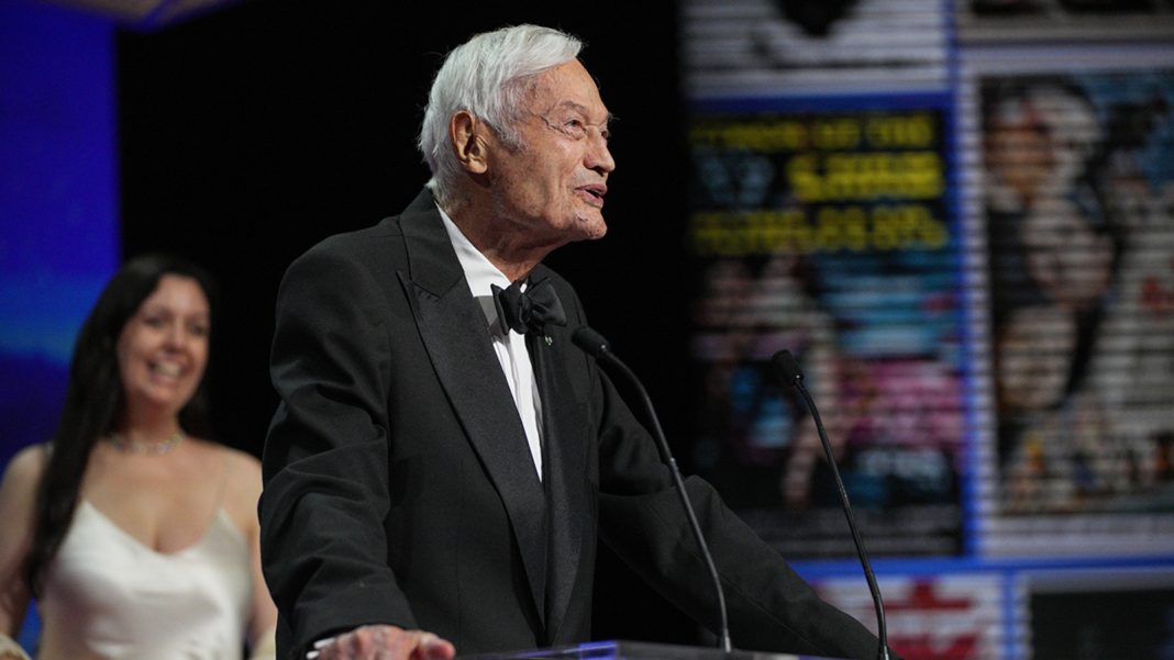 Roger Corman, Pioneering Filmmaker and Mentor to Hollywood Stars, Dies at 98