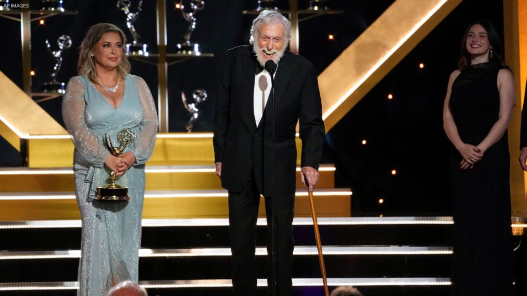 Dick Van Dyke Makes History as Oldest Daytime Emmy Winner at 98