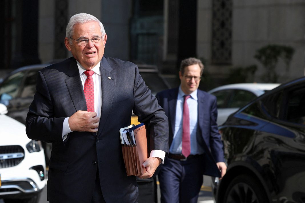 Bamboozlement and Corruption: Defense Claims Insufficient Evidence in Menendez Trial