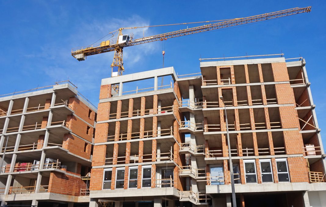 How High Interest Rates are Impacting Multifamily Housing Construction and Rent Prices