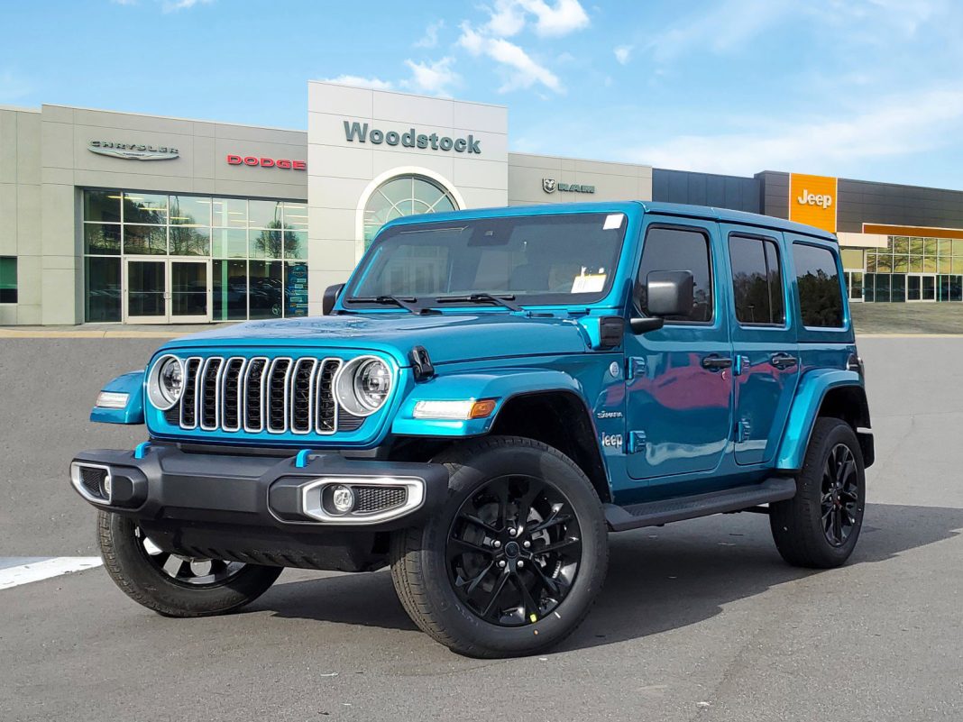 Investigation Launched by US Auto Safety Agency into Potential Engine Issues in Jeep Wrangler 4xe Vehicles