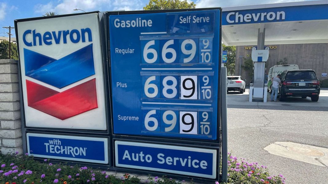 White House Sells Gasoline Reserves to Lower Prices for Summer Driving Season