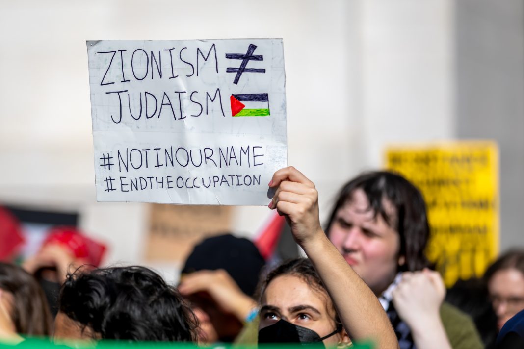 College Administrators Crack Down on Pro-Palestinian Speech, Threatening Campus Protests