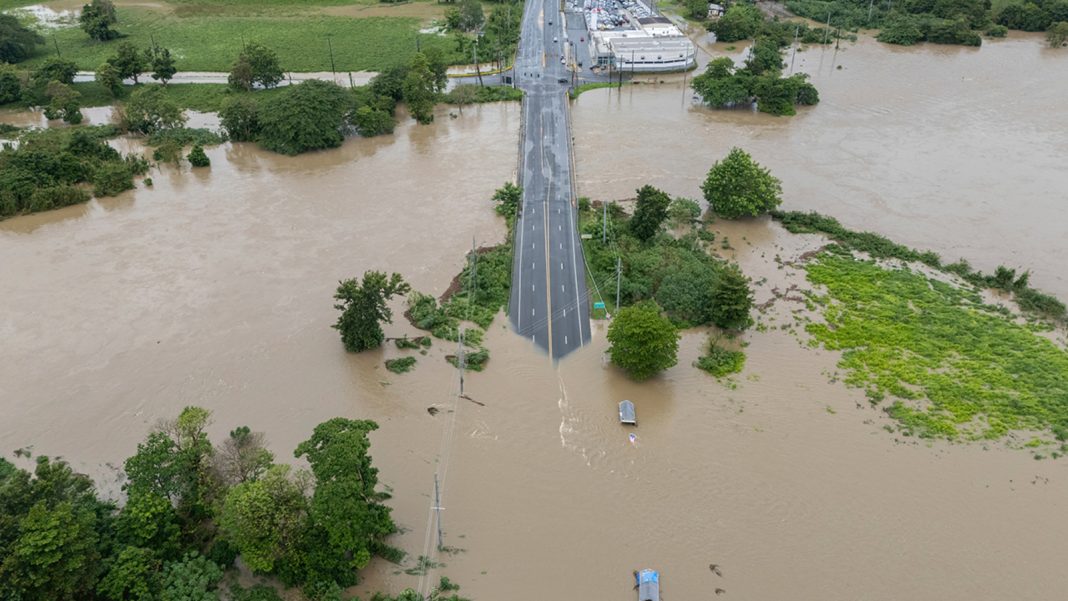 Hurricane Ernesto Hits Puerto Rico, Knocks Out Power and Threatens Bermuda