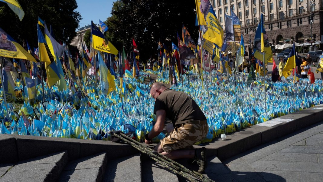 Ukraine Marks 33rd Independence Day Amidst Ongoing War with Russia