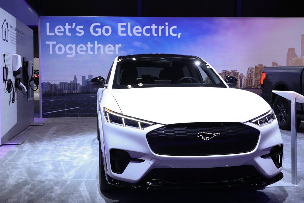 Ford Launches Power Promise Program to Boost EV Sales and Address Customer Concerns