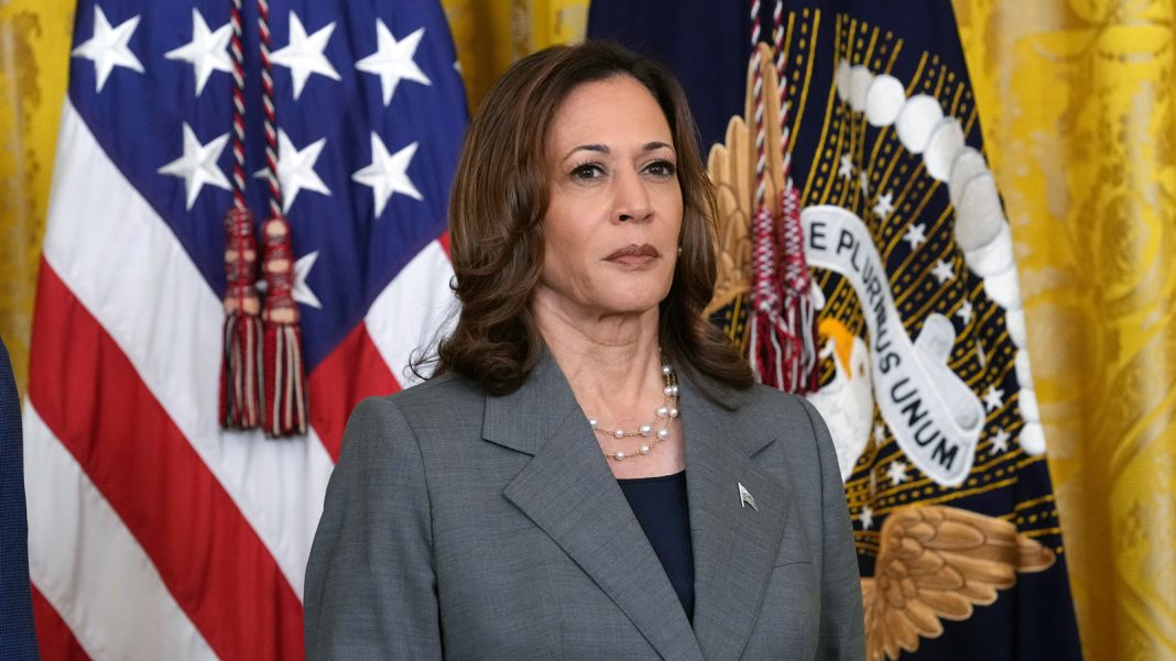 Kamala Harris Highlights Border Security in Key Arizona Visit Amid Trump Critique